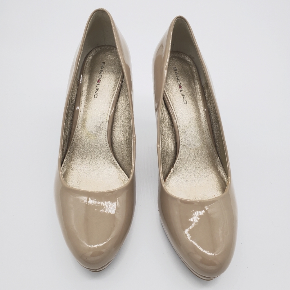 Bandolino Size 9W Faux Patent Leather Heels
